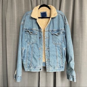 ! HOST PICK! Zara Fleece Trim Denim Jacket